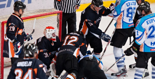 "SMScredit.lv" ar rezultātu 7:4 pieveic "Ozolnieki/MONARCH"