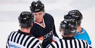 "SMScredit.lv" ar rezultātu 7:4 pieveic "Ozolnieki/MONARCH"