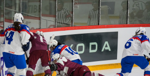 Latvijas sieviešu izlase Pasaules čempionāta atklāšanas mačā piekāpjas Slovākijai