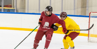FOTO: Latvijas U-18 hokeja izlases treniņš