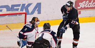 "SMScredit.lv" iemet vienpadsmit vārtus  HS "Rīga/Prizma2" komandai