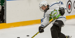 FOTO: Apbalvotas LBJČH labākās komandas un rezultatīvākie spēlētāji