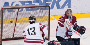 Latvijas U20 izlase pēdējā spēlē pirms PČ izcīna uzvaru