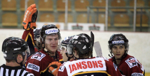 2013 LČ Pastarīšu duelī pārāki HS "Rīga/Prizma II" hokejisti