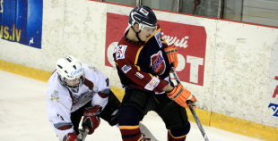 2013 LČ Pastarīšu duelī pārāki HS "Rīga/Prizma II" hokejisti