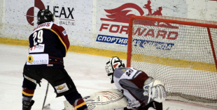 2013 LČ Pastarīšu duelī pārāki HS "Rīga/Prizma II" hokejisti