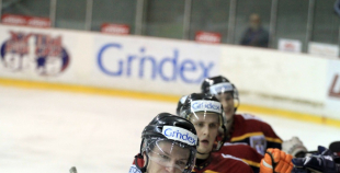 2013 LČ Liepājnieki ar 3:2 viesos uzveic HS "Rīga/Prizma2"