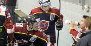 2013 LČ Liepājnieki ar 3:2 viesos uzveic HS "Rīga/Prizma2"