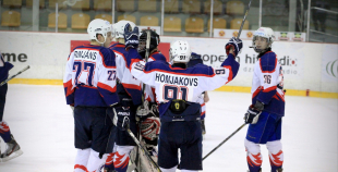 2013 LČ Liepājnieki ar 3:2 viesos uzveic HS "Rīga/Prizma2"