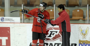 Latvijas izlase ar Ozoliņu uzsāk gatavošanos OS kvalifikācijai