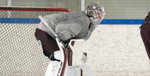 FOTO: Merzļikins un Latvijas hokeja izlases treniņš