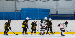 FOTO: U-9 sabraukums Ventspilī