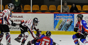 2013 LČ Jelgavnieki savā laukumā revanšējas pret HS "Rīga/Prizma"