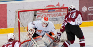 "SMScredit.lv" hokejisti izcīnīja Latvijas čempionu titulu