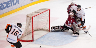 "SMScredit.lv" hokejisti izcīnīja Latvijas čempionu titulu