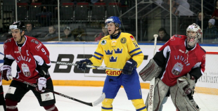 2013 EHC: Latvija - Zviedrija 1:2
