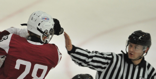 2013 Latvijas U18 hokeja izlase ar 3:4 piekāpjas HK "Rīga"