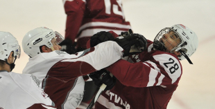 Latvijas U18 hokeja izlase ar 3:4 piekāpjas HK "Rīga"