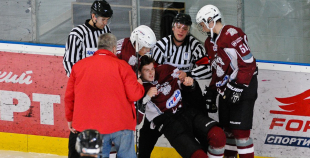 Foto: "Dinamo Juniors" piekāpjas Jelgavas HK "Zemgale/LLU"