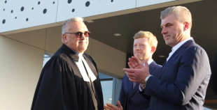 "Kurbads" ledus halles atklāšana 