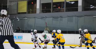 FOTO: U-9 sabraukums Ventspilī