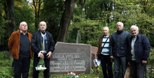 "Klusējošo hokeja kareivju" piemiņas gājiens 