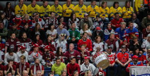 Latvijas hokeja izlase sīvā cīņā atzīst Krievijas valstsvienības pārākumu 
