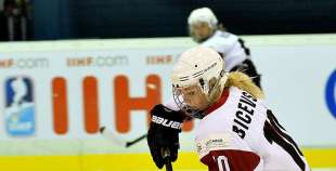 Latvija saspringtā spēlē uzvar arī Kazahstānu