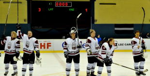 Latvija saspringtā spēlē uzvar arī Kazahstānu
