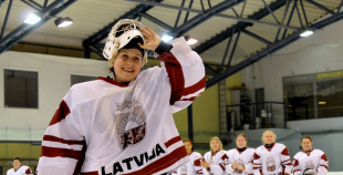 Latvija saspringtā spēlē uzvar arī Kazahstānu