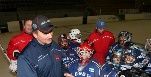 Tretjaka un Naumova jauno vārtsargu skola Rīgā