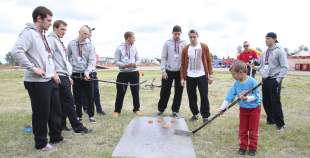 2014 Liepājas hokejisti "Rally Kurzeme" laikā