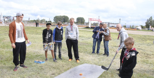 2014 Liepājas hokejisti "Rally Kurzeme" laikā