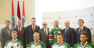 2014 Tiek prezentēts hokeja virslīgas klubs "Liepāja"