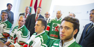 2014 Tiek prezentēts hokeja virslīgas klubs "Liepāja"