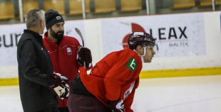 Hārtlija vadībā izlase gatavojas cīņai pret Kanādu