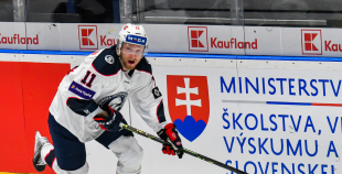 Latvijas hokeja izlase Bratislavas Ziemassvētku turnīru sāk ar uzvaru