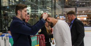 Svinīgi noslēgusies Latvijas bērnu un jaunatnes čempionāta hokejā 2018./2019. sezona