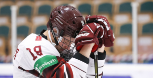 Mūsu U-18 hokejisti fantastiski cīnās un iegūst astoto vietu pasaulē!