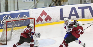 FOTO: Latvijas U-16 izlase pirmajā mačā ar 5:3 uzvar Norvēģiju 