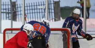 Ar aizraujošiem mačiem noslēdzies Rīgas atklātais skolu čempionāts