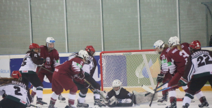 Latvijas sieviešu hokeja izlasei pārliecinoša uzvara pret Meksiku