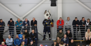 "Mogo" ar 5:3 sezonas pirmajā spēlē sarūgtina čempionus "Kurbads"