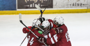 FOTO: Latvijas U-16 izlase pirmajā mačā ar 5:3 uzvar Norvēģiju 