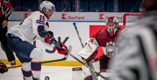 Latvijas hokeja izlase Bratislavas Ziemassvētku turnīru sāk ar uzvaru