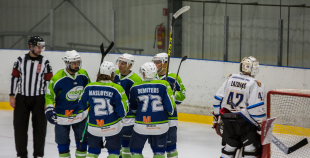 FOTO: "MOGO" ar rezultātu 7:0 sagrauj "Rīga" jaunos hokejistus 