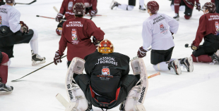 Latvijas izlases treniņnometnei pievienojušies Kaspars Daugaviņš un Kristaps Sotnieks
