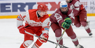 Latvijas U-18 hokeja izlase U-20 Četru nāciju turnīru sāk ar neveiksmi