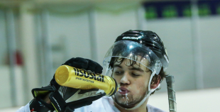 FOTO: Latvijas U-20 izlase uzsāk treniņnometni pirms pasaules čempionāta Francijā 