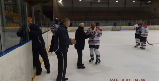 FOTO: Veterānu čempionāta uzvarētāju apbalvošana 